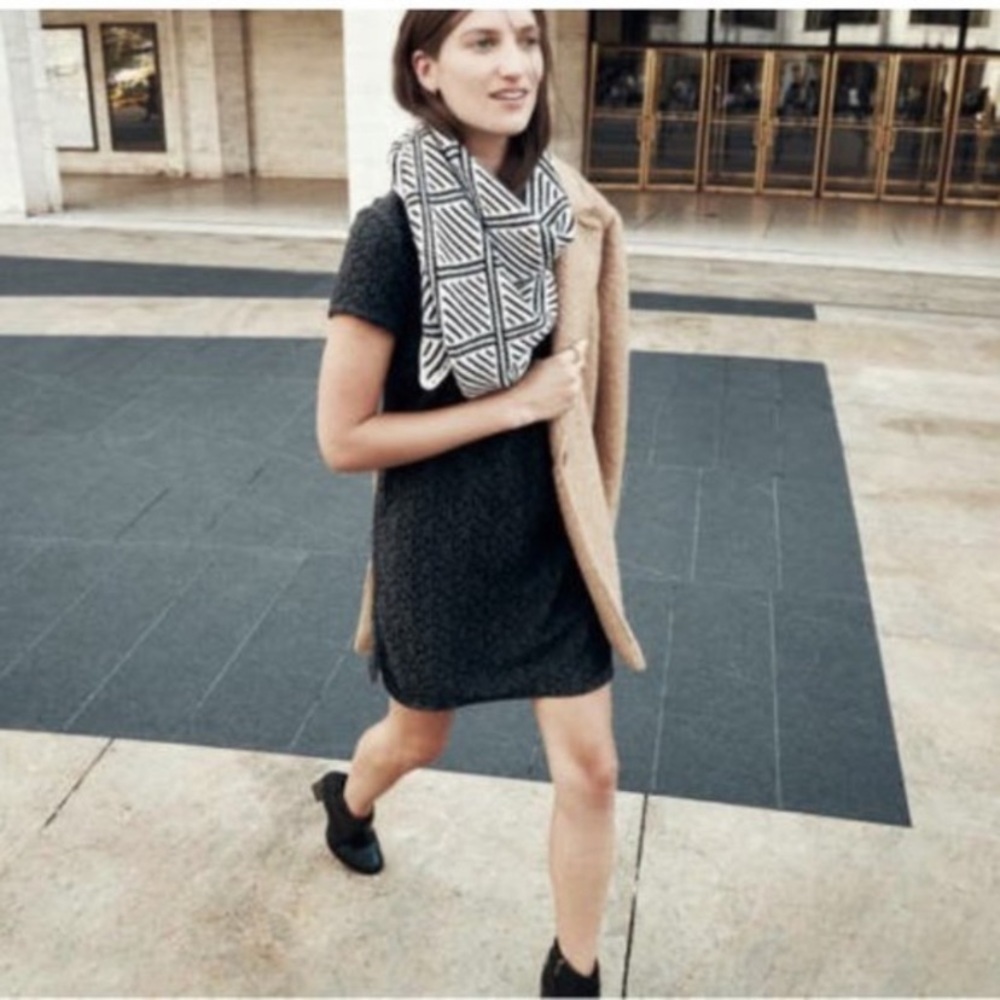 Madewell et Sezane Lace Shift Dress